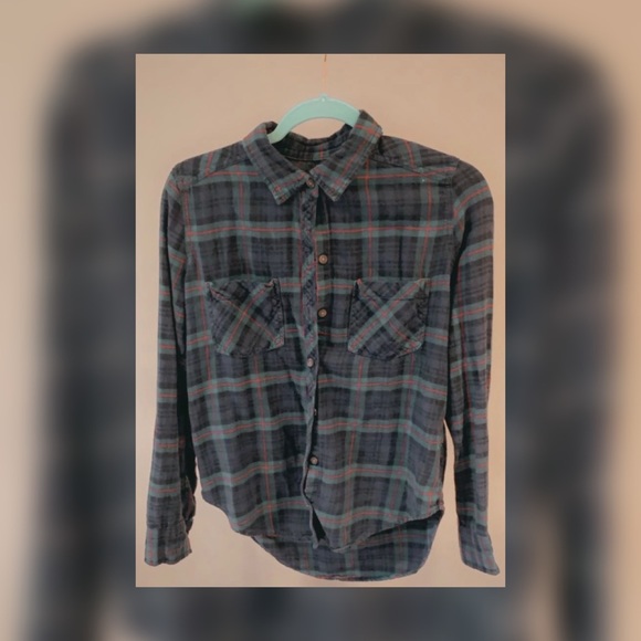 Flannel - Picture 1 of 2